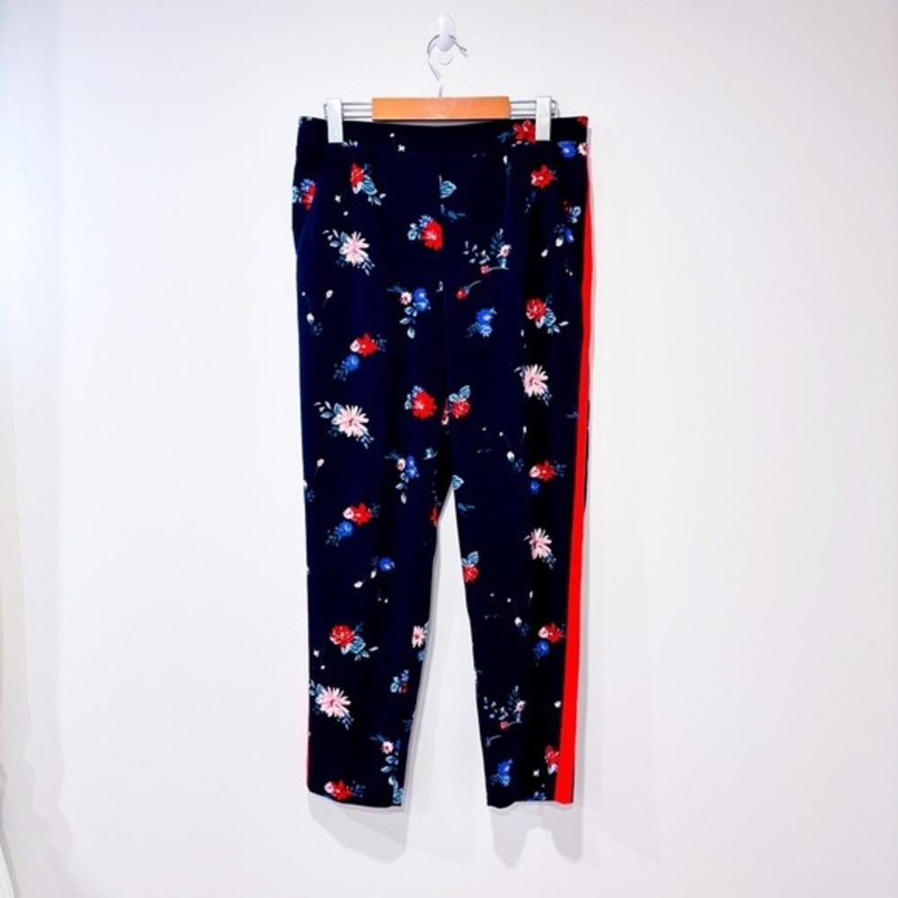 REITMANS Navy Floral Slim Ankle Pants Red Tuxedo Side Stripe Stretch Size 8
